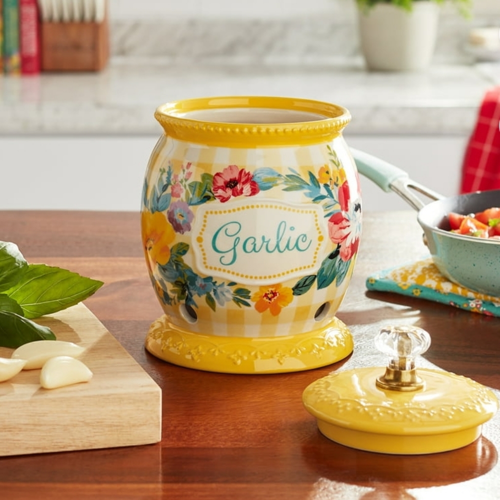 ❤️ New Pioneer Woman Sweet Romance Yellow Gingham Garlic Keeper